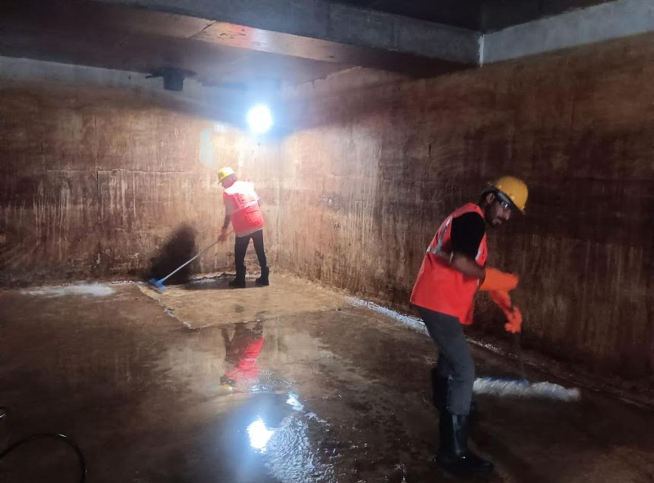 Mechanised Water Tank Cleaning Service