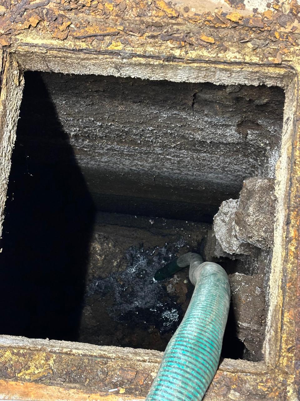 Emergency & AMC Tank Cleaning Services